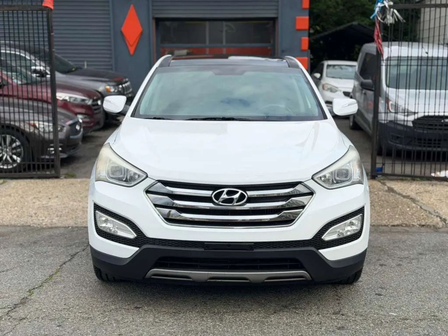 hyundai santa fe 2013 5XYZWDLA5DG068036 image hyundai santa fe 2013 5XYZWDLA5DG068036 image